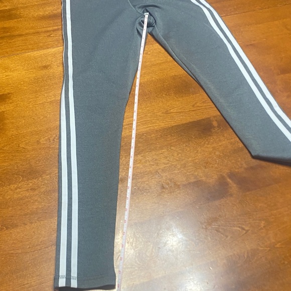 Adidas Women's Gray Leggings with White Stripes - Picture 6 of 7